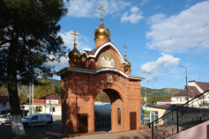 Архипо-Осиповка. Ворота к Церкви Николая Чудотворца