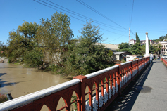 Абхазия. Сухум. Красный мост через Баслу (Беслетка)