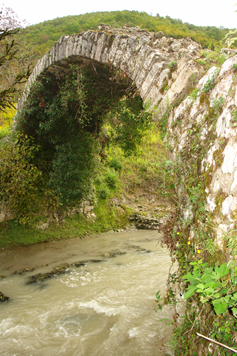 Абхазия. Сухум. Беслетский мост XI—XII века